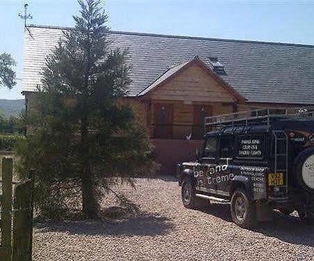 Big Bear Lodge Melverley ภายนอก รูปภาพ